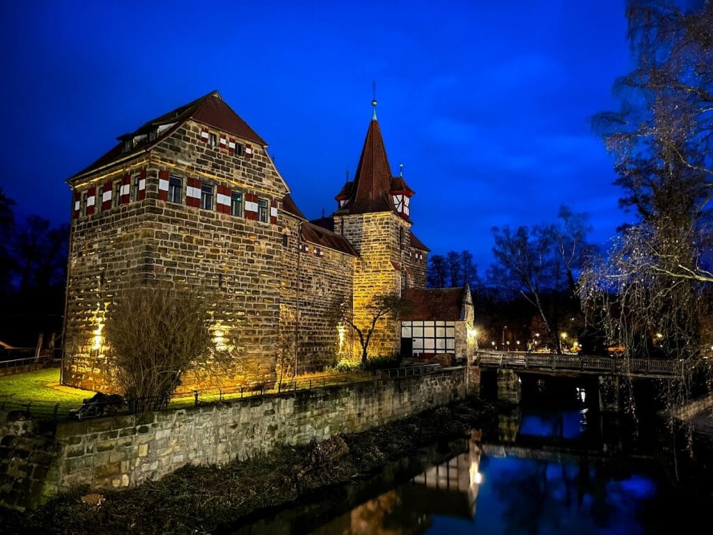 Wenzelschloss: A Medieval Castle and Imperial Residence in Germany 2 Wenzelschloss