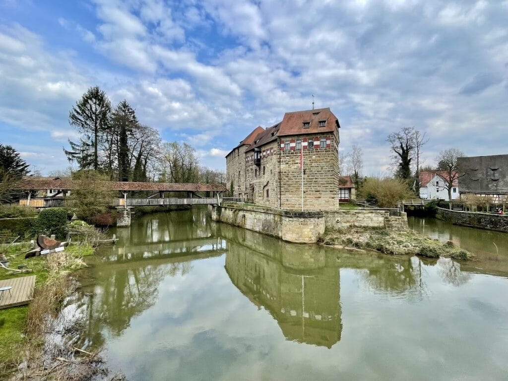 Wenzelschloss: A Medieval Castle and Imperial Residence in Germany 4 Wenzelschloss