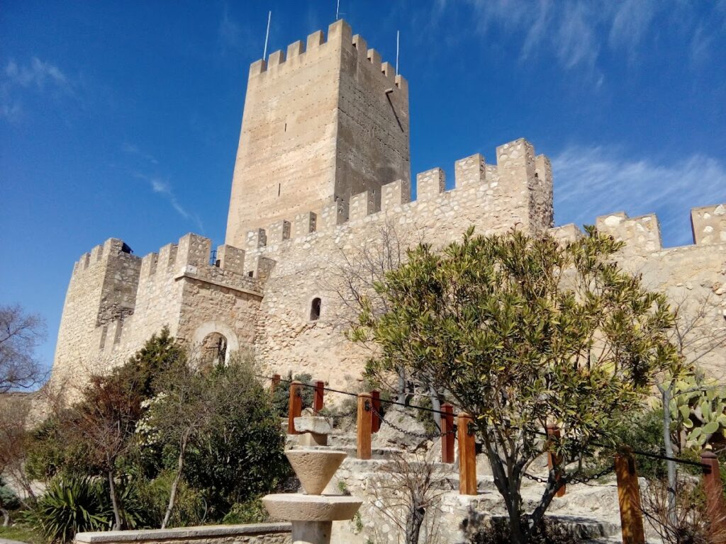 Castell de Banyeres de Mariola: An Almohad Fortress in Spain 7 Castell de Banyeres de Mariola