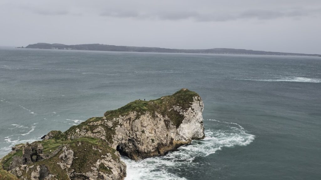 Kinbane Castle: A 16th-Century Gaelic Stronghold in Northern Ireland 7 Kinbane Castle