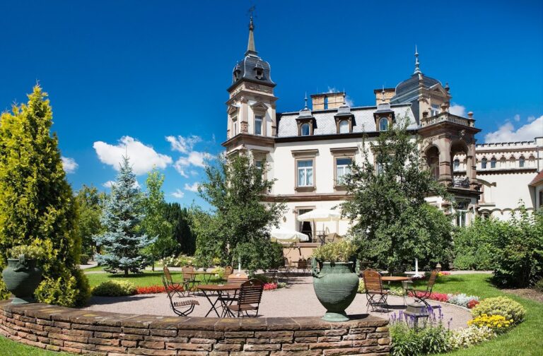 Château de l’Île: A Historic Castle in Ostwald, France