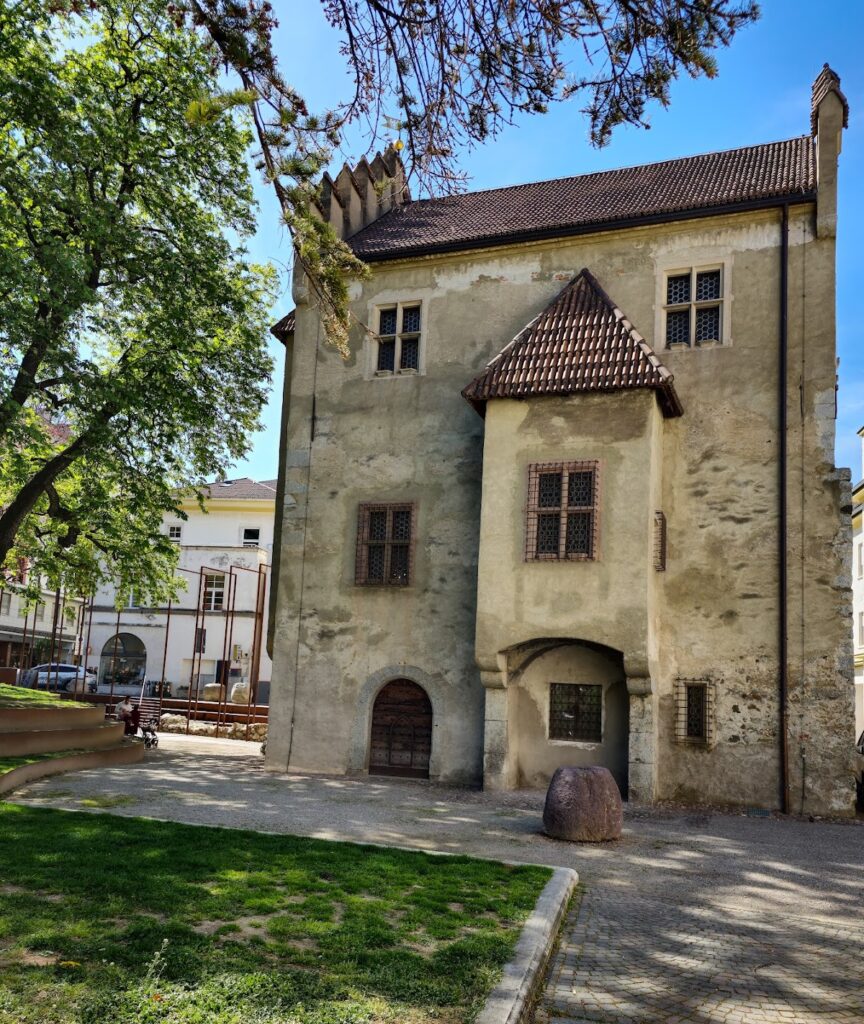 Landesfürstliche Burg