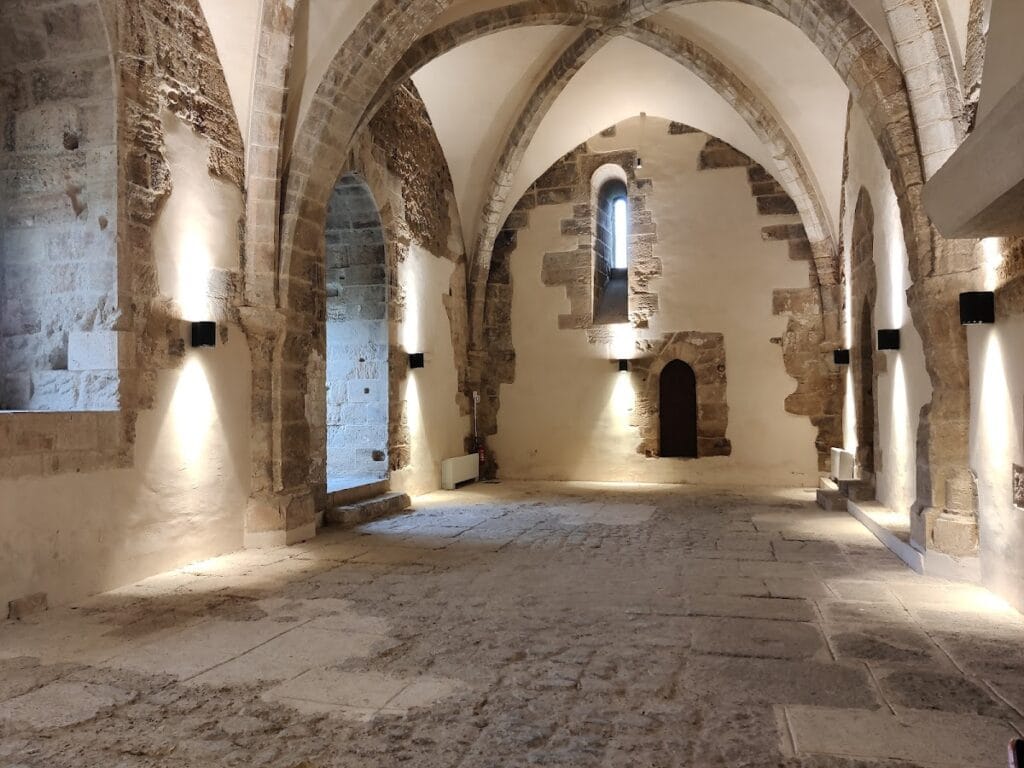 Normanno-Svevo Castle: Medieval Fortress of Cosenza 1 Normanno-Svevo Castle