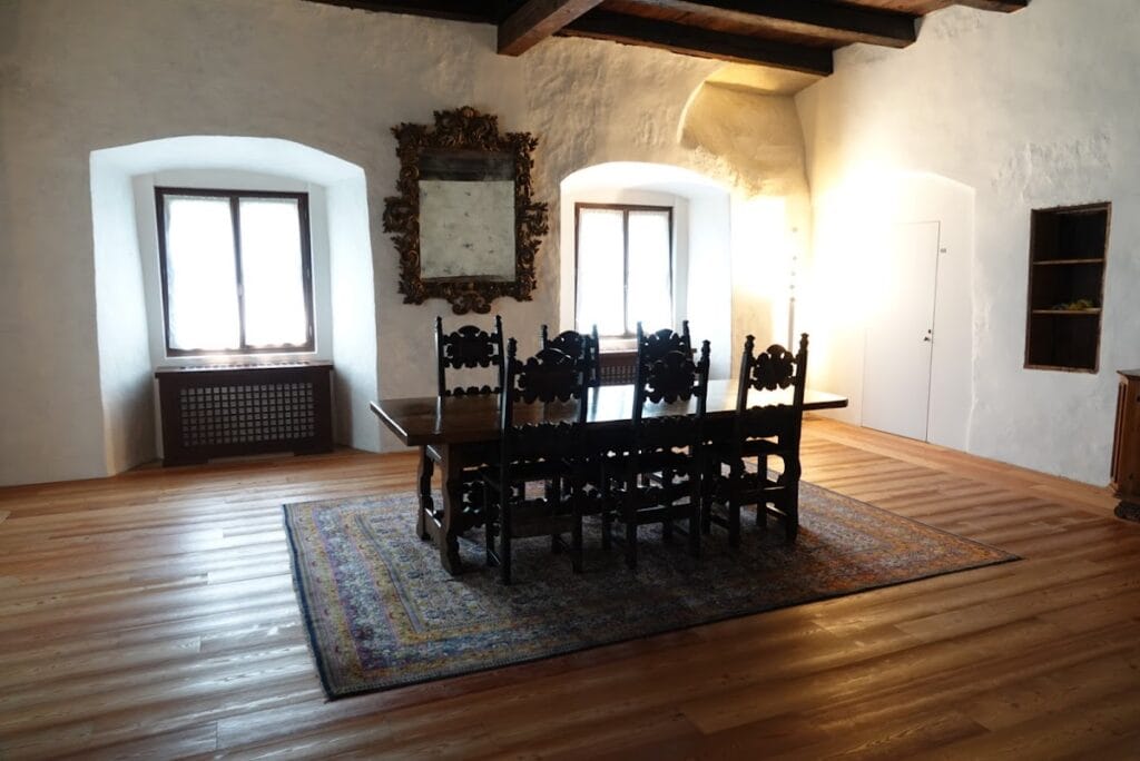 Castel Caldes: A Medieval Castle in Italy 5 Castel Caldes