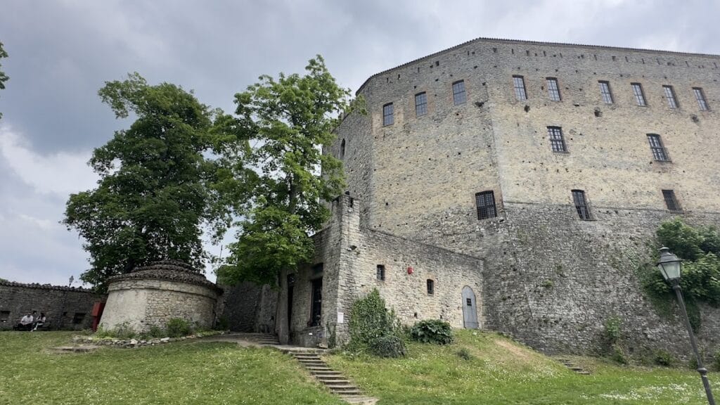 Dal Verme Castle: A Medieval-Renaissance Fortress in Italy 2 Dal Verme Castle