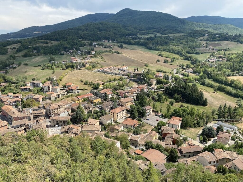 Dal Verme Castle: A Medieval-Renaissance Fortress in Italy 4 Dal Verme Castle