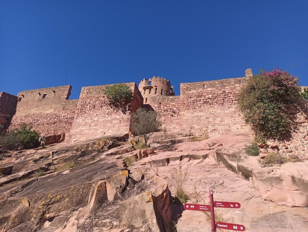 Castell de Vilafamés: A Historic Fortress in Spain 10 Castell de Vilafamés