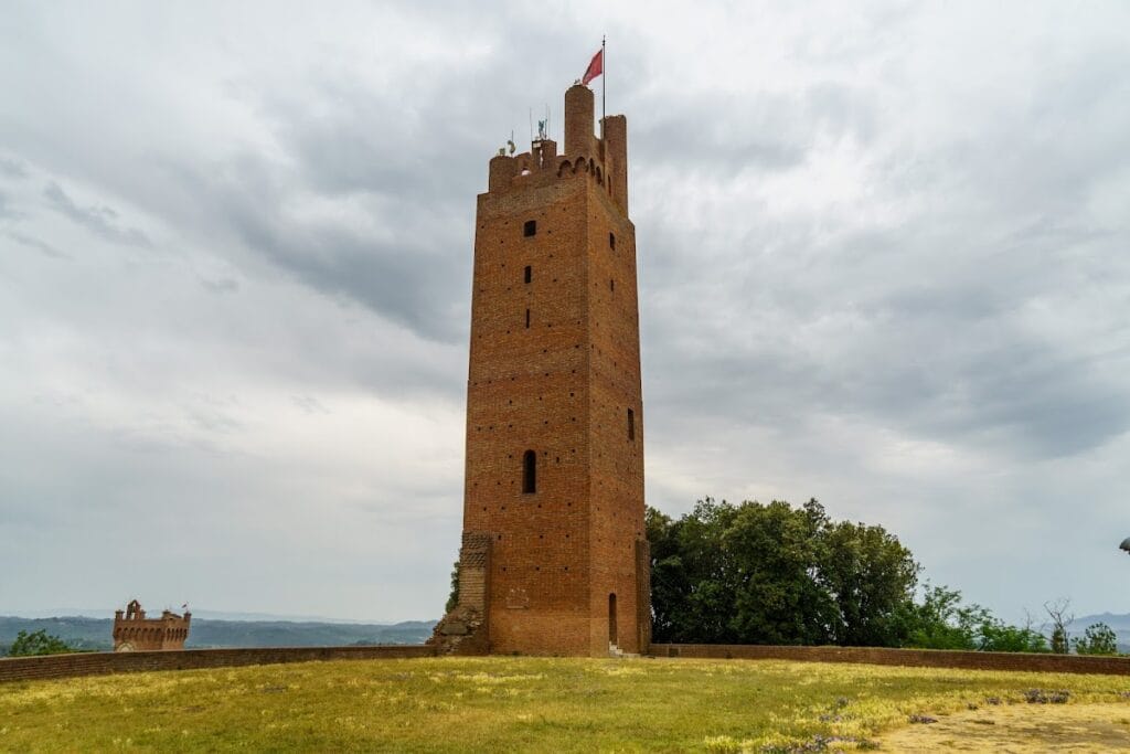 Frederick II Tower: A Medieval Fortress in San Miniato, Italy 1 Frederick II Tower