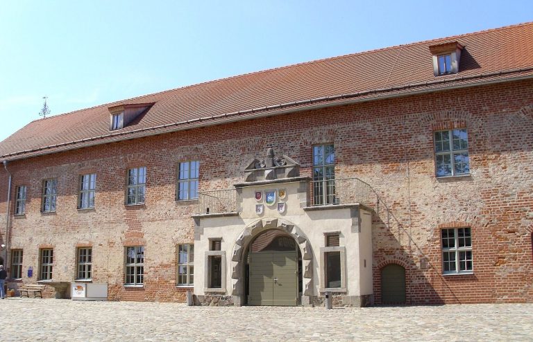 Storkow Castle: A Medieval Fortress and Renaissance Residence in Germany
