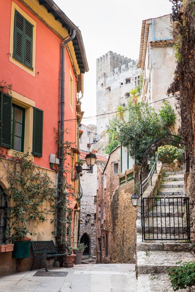 Château de Roquebrune: A Medieval Fortress in Roquebrune-Cap-Martin, France 9 Chateau de Roquebrune