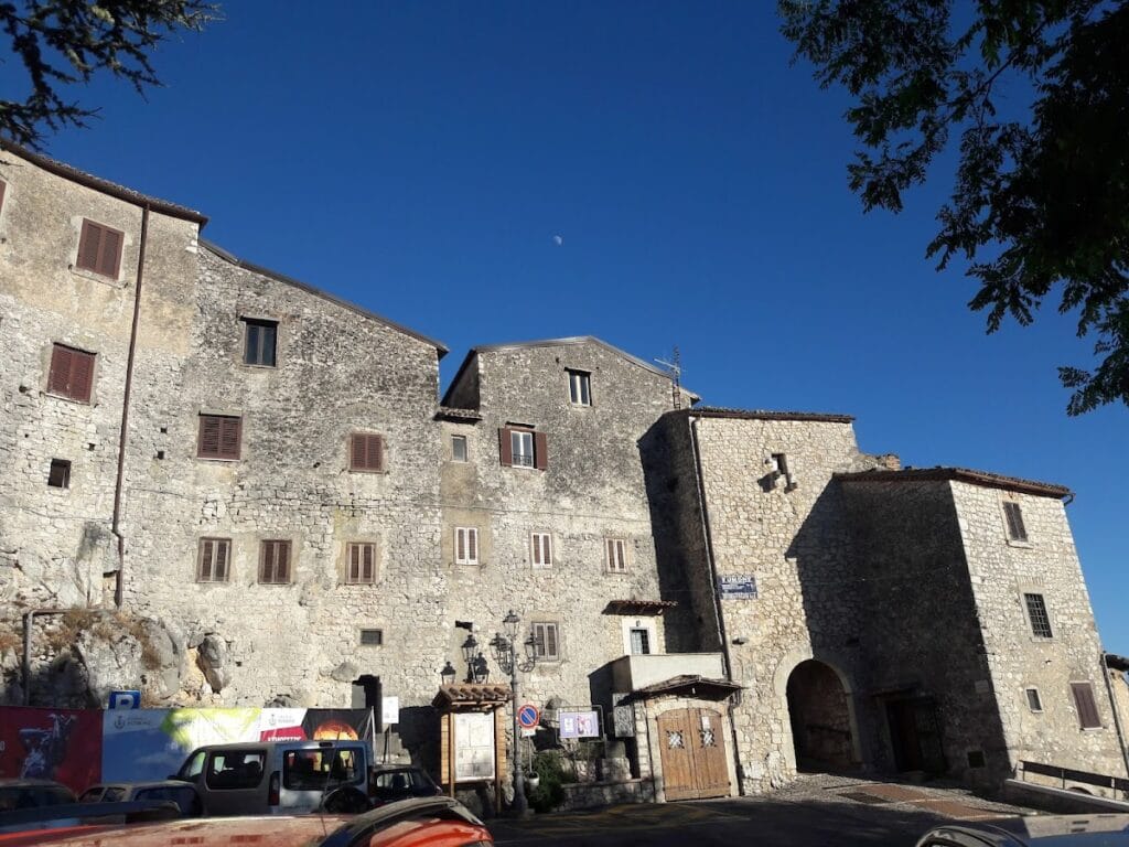 Castle of Fumone: A Papal States Fortress and Memorial Residence in Italy 2 Castle of Fumone