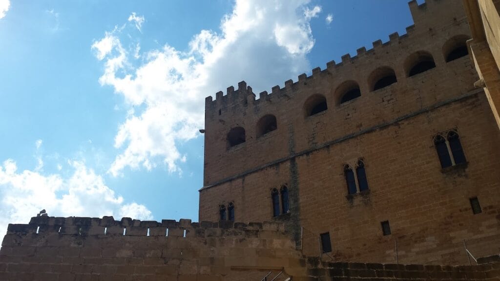 Castle of Valderrobles: An Episcopal Palace in Spain 1 Castle of Valderrobles