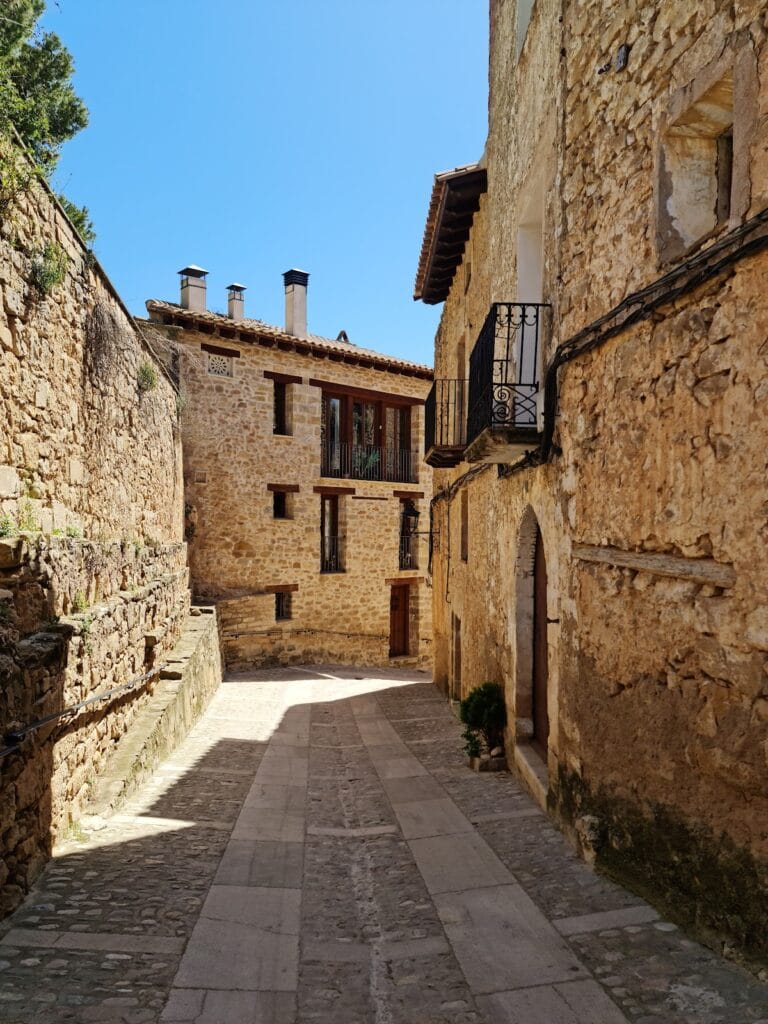 Castle of Valderrobles: An Episcopal Palace in Spain 4 Castle of Valderrobles