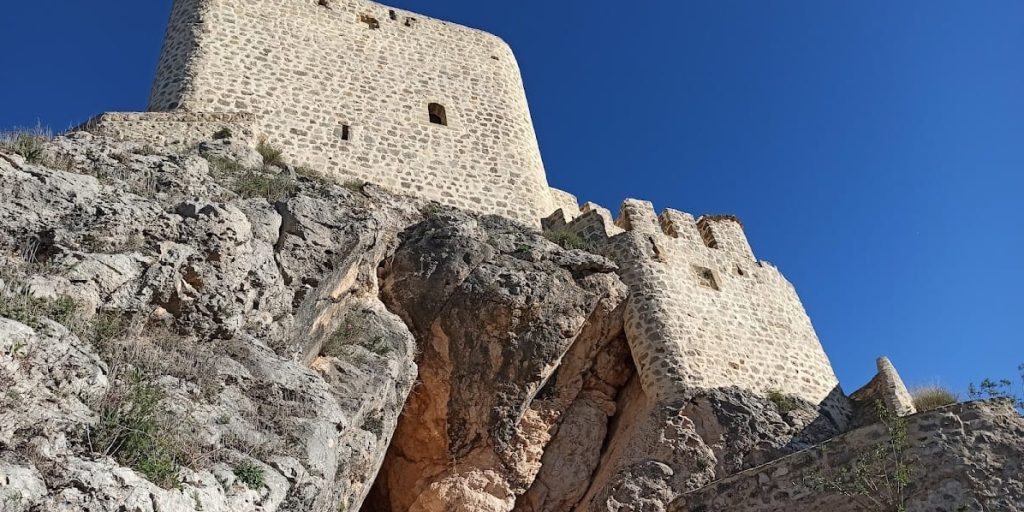 Castillo de Olvera: A Nasrid Fortress in Cádiz, Spain 5 Castillo de Olvera