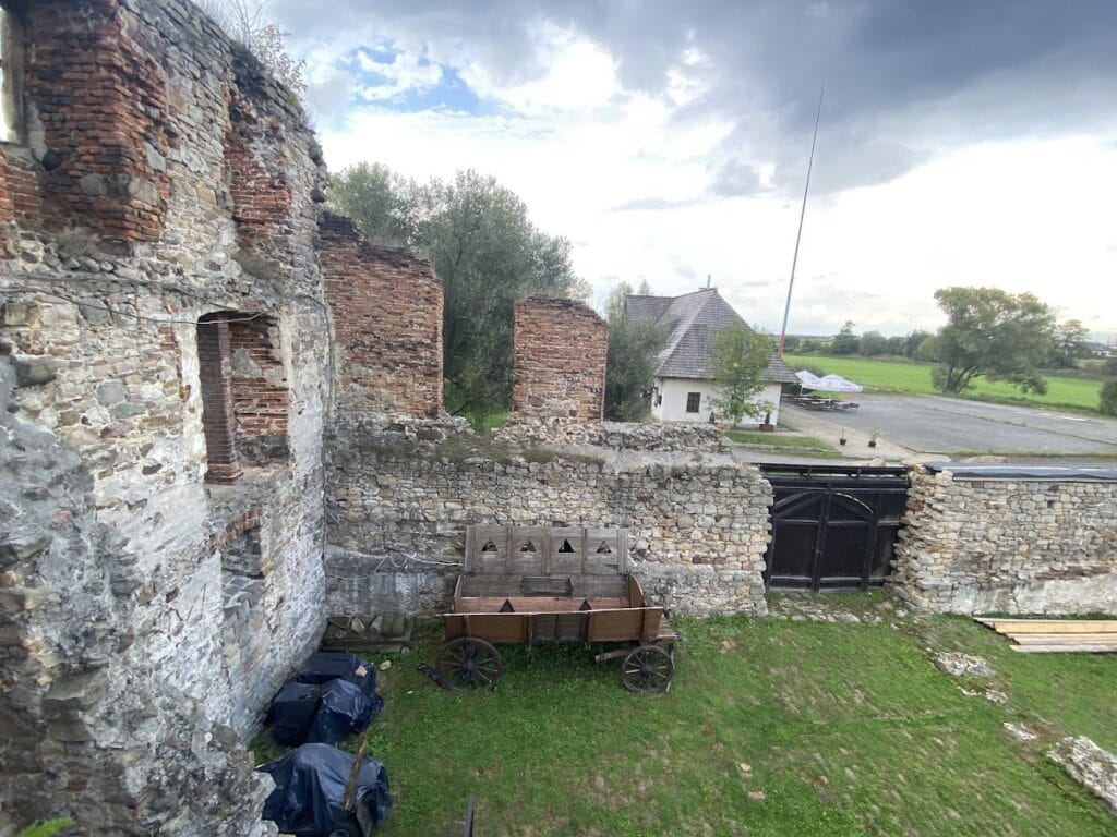 Chudów Castle: A Renaissance Castle Ruin in Poland 5 Chudów Castle