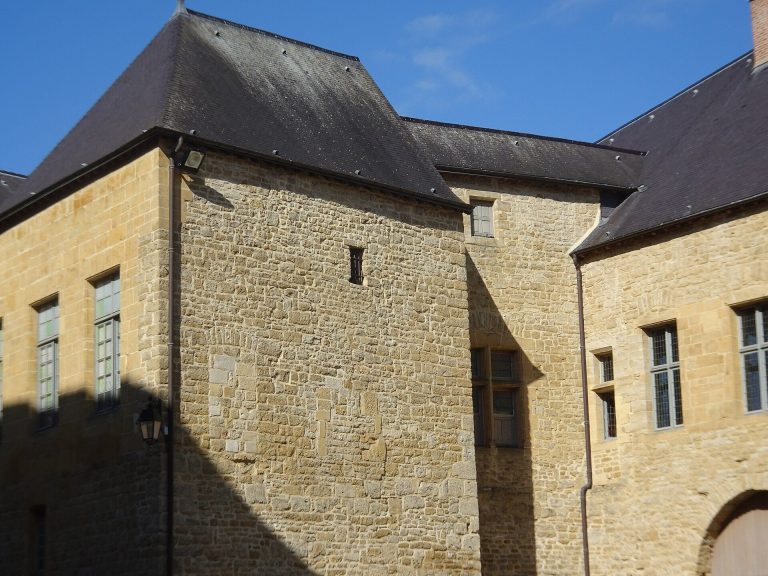 Castle of Sedan: A Medieval Fortress and Princely Residence in France