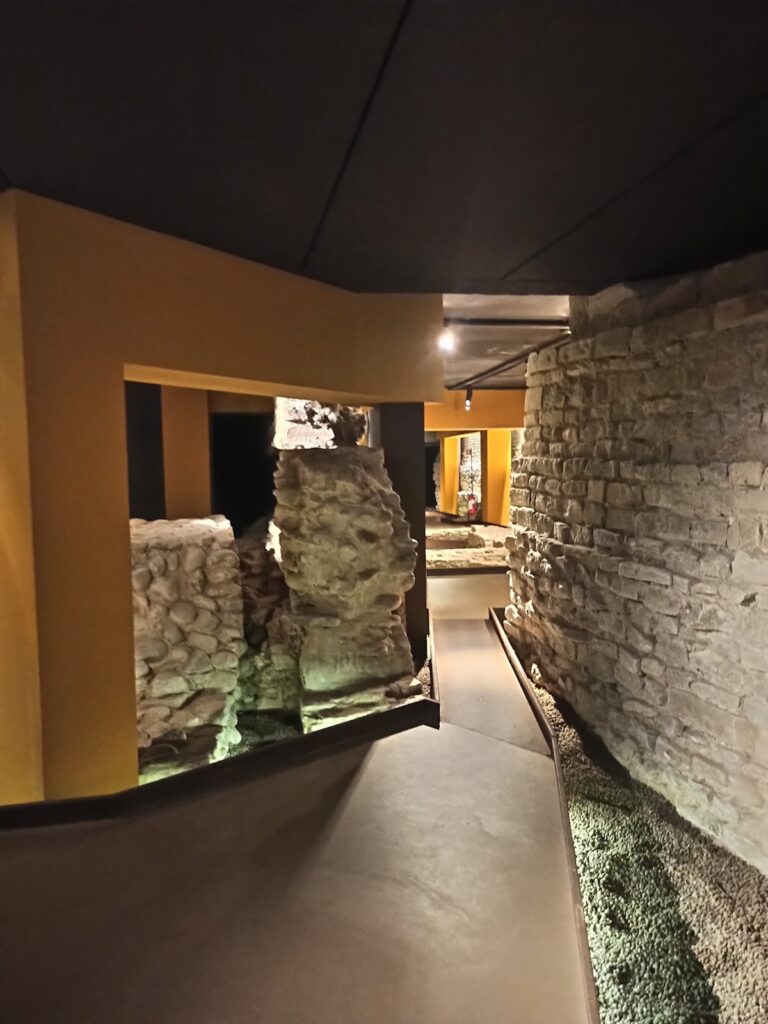 Alba Sotterranea: The Underground Heritage of Alba Pompeia 2 Alba Sotterranea - Ambiente & Cultura (prenotazione in anticipo obbligatoria)