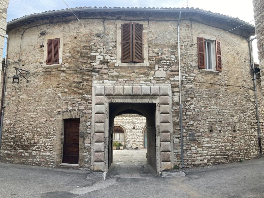 Assisi Roman Amphitheater 1 Anfiteatro Romano Assisi