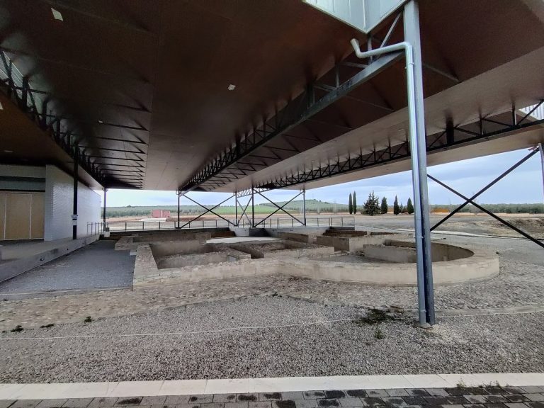 Roman Thermae of Herrera: A Public Bathing Complex in Spain