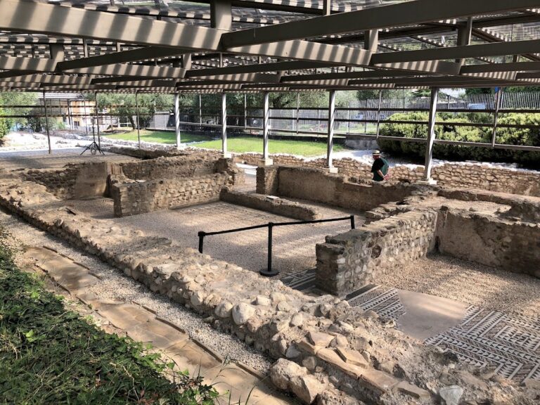 Villa Romana dei Nonii Arrii: A Roman Lakeside Residence on Lake Garda