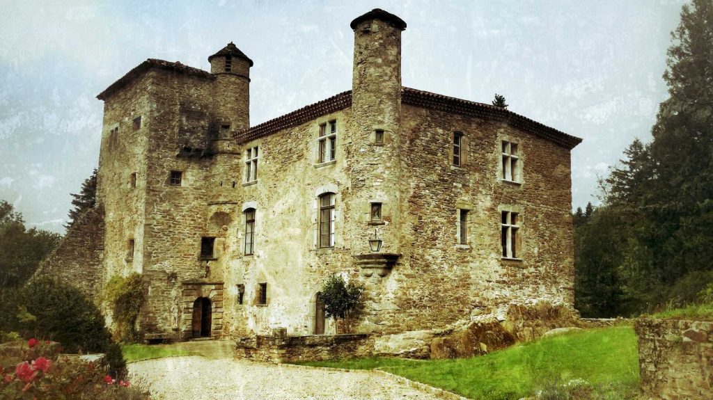 Château de Campan: A Fortified Castle and Seigneurial Residence in France 5 Château de Campan