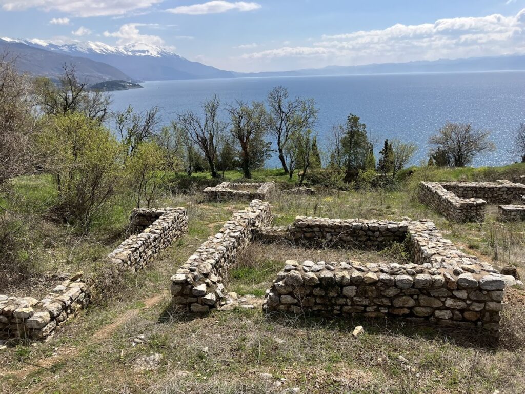 Plaošnik, Ohrid: A Byzantine Church and Archaeological Site 3 Plaoshnik, Ohrid