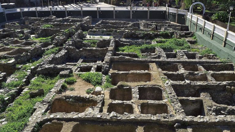 Necropolis of Puente de Noy: A Phoenician-Punic Burial Ground in Spain