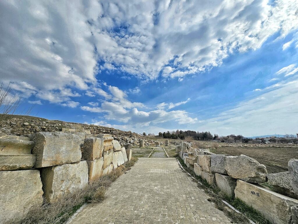 Anahita Temple at Kangavar: An Ancient Parthian-Era Sanctuary in Iran 10 Anahita Temple