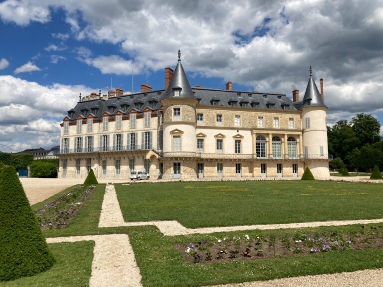 Château de Rambouillet: A Royal, Imperial, and Presidential Residence in France