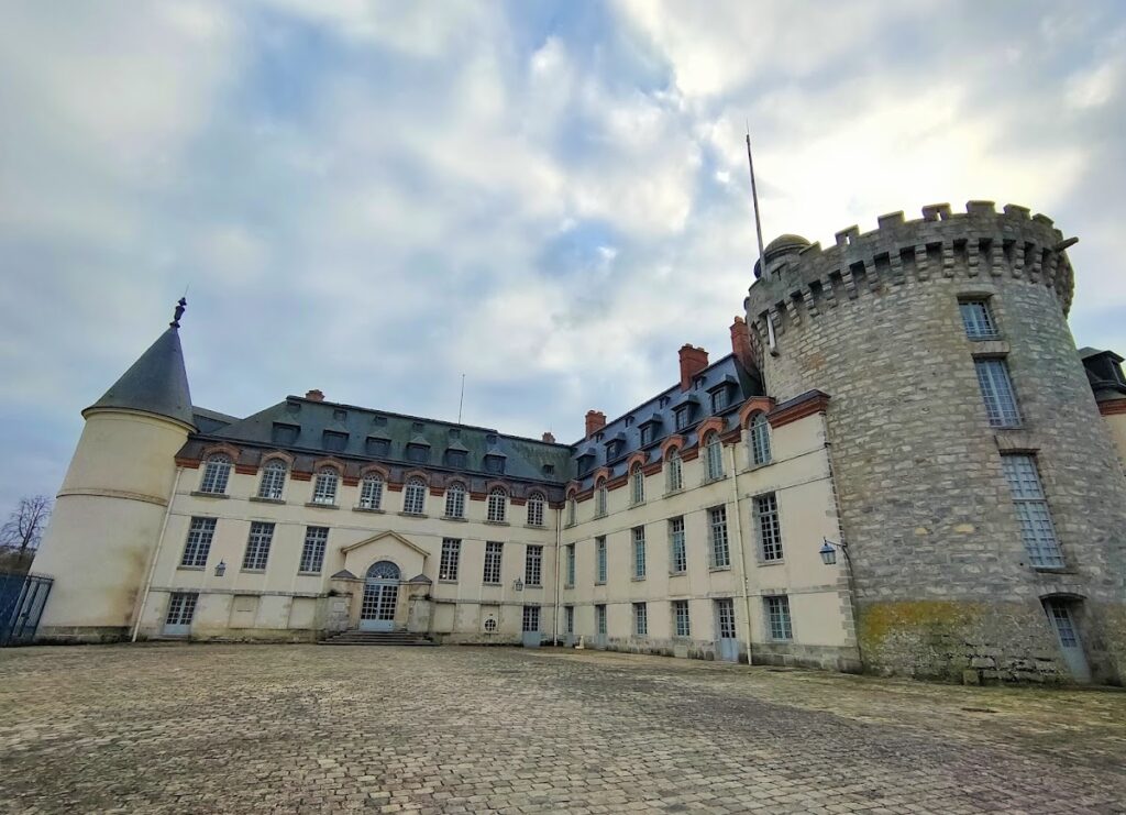 Château de Rambouillet: A Royal, Imperial, and Presidential Residence in France 4 Château de Rambouillet