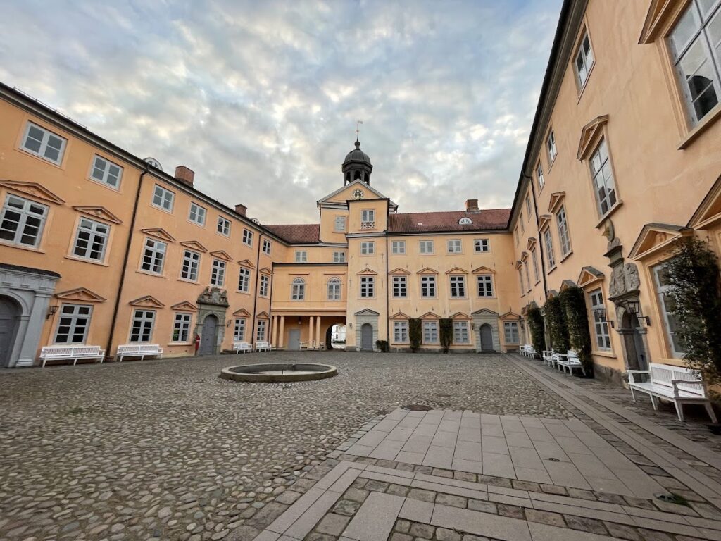 Eutin Castle: A Medieval Episcopal Residence and Ducal Court in Germany 4 Eutin Castle