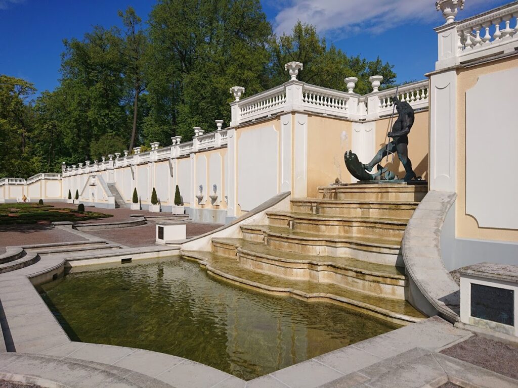Kadriorg Palace: A Petrine Baroque Palace in Tallinn 4 Kadriorg Palace
