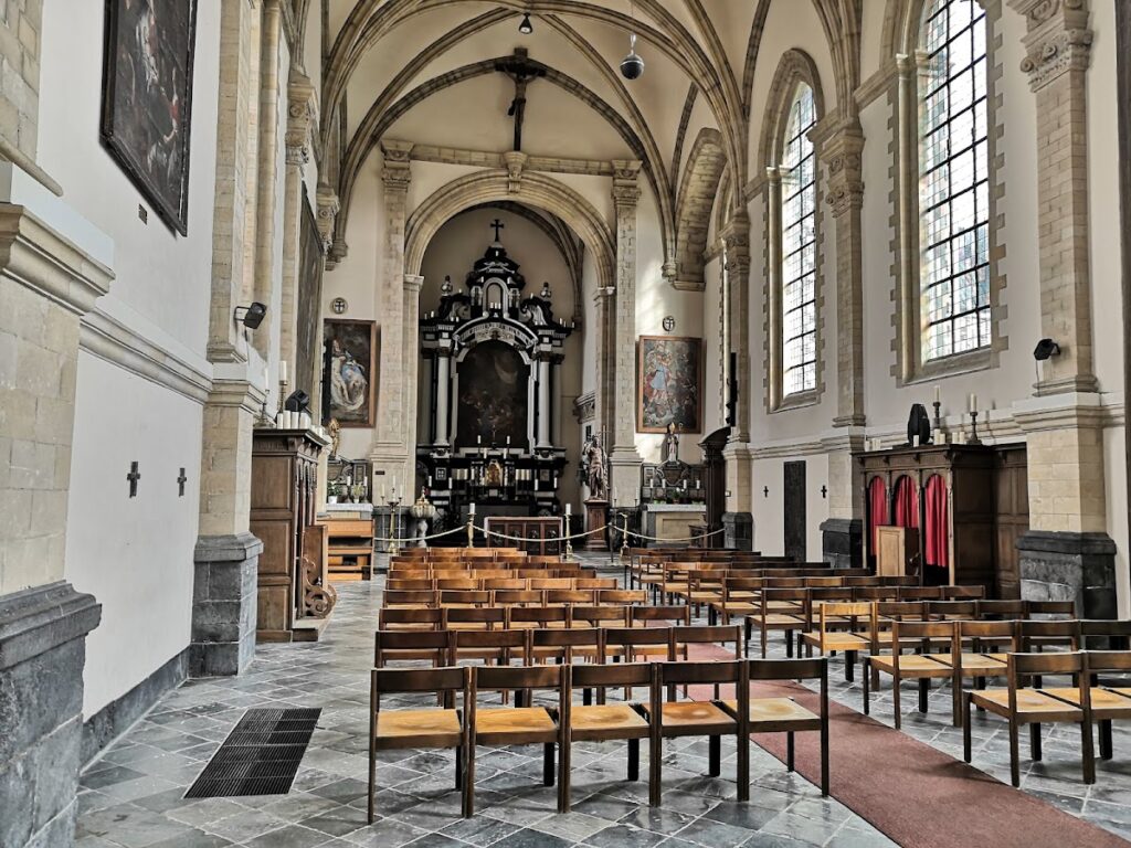 Alden Biesen Castle: Teutonic Order Commandery in Belgium 4 Alden Biesen Castle
