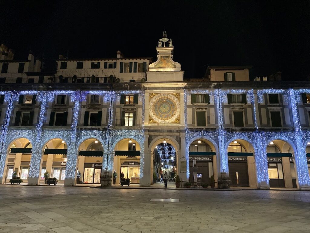 Palazzo della Loggia: Renaissance Civic Palace in Brescia, Italy 3 Palazzo della Loggia