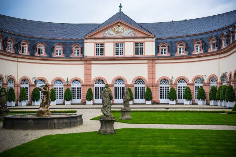 Schloss Weilburg: A Nassau Renaissance and Baroque Residence in Germany