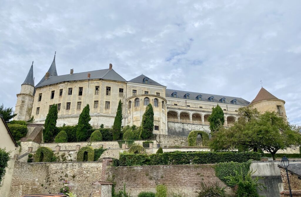 Château de Gaillon: A Medieval Fortress and French Renaissance Palace 3 Château de Gaillon