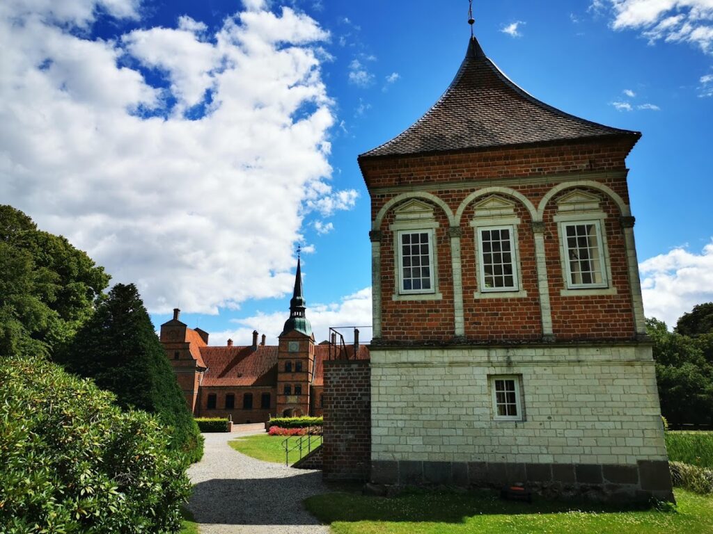 Rosenholm Castle: A Renaissance Water Castle in Denmark 2 Rosenholm Castle