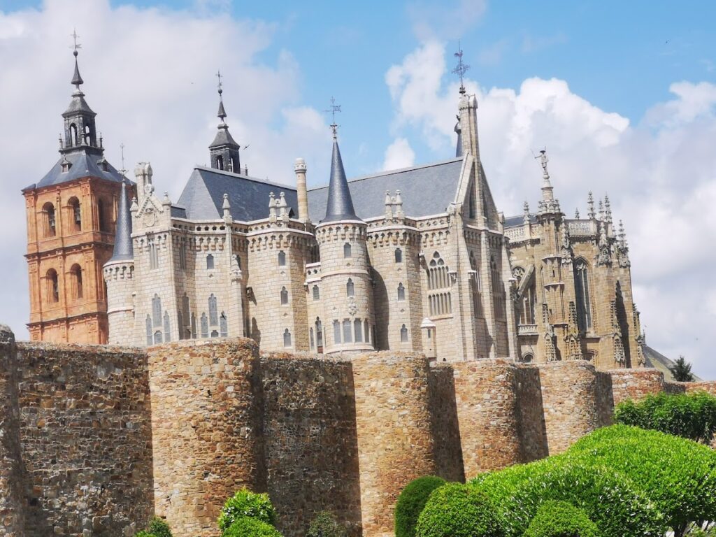 Palacio Episcopal de Astorga