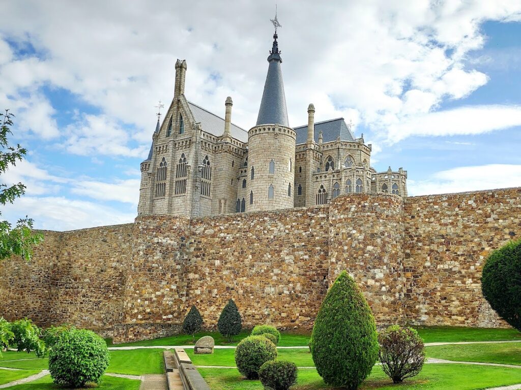 Palacio Episcopal de Astorga