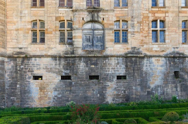 Château de Hautefort: A Classical Baroque Residence in France
