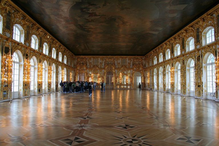 Catherine Palace: An Imperial Summer Residence in Russia