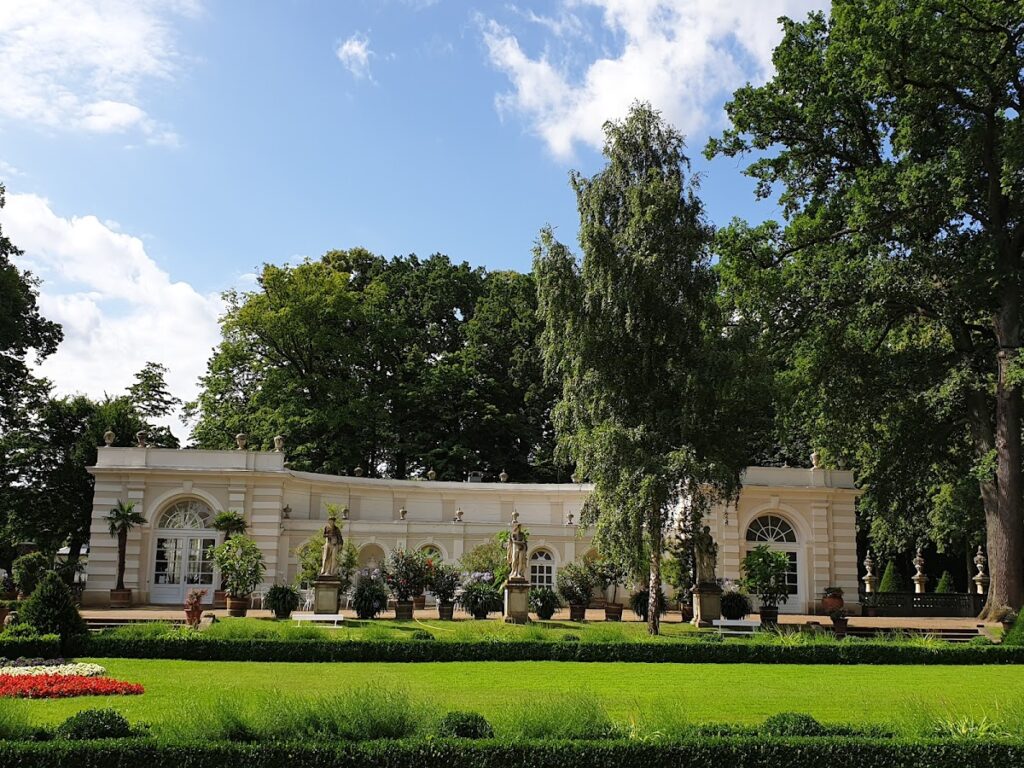 Wiepersdorf Manor: A Literary Artists’ House in Germany 2 Wiepersdorf manor