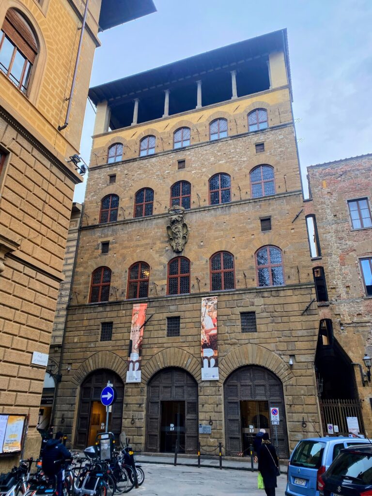 Palazzo Davanzati: A Fourteenth-Century Florentine Merchant Palace