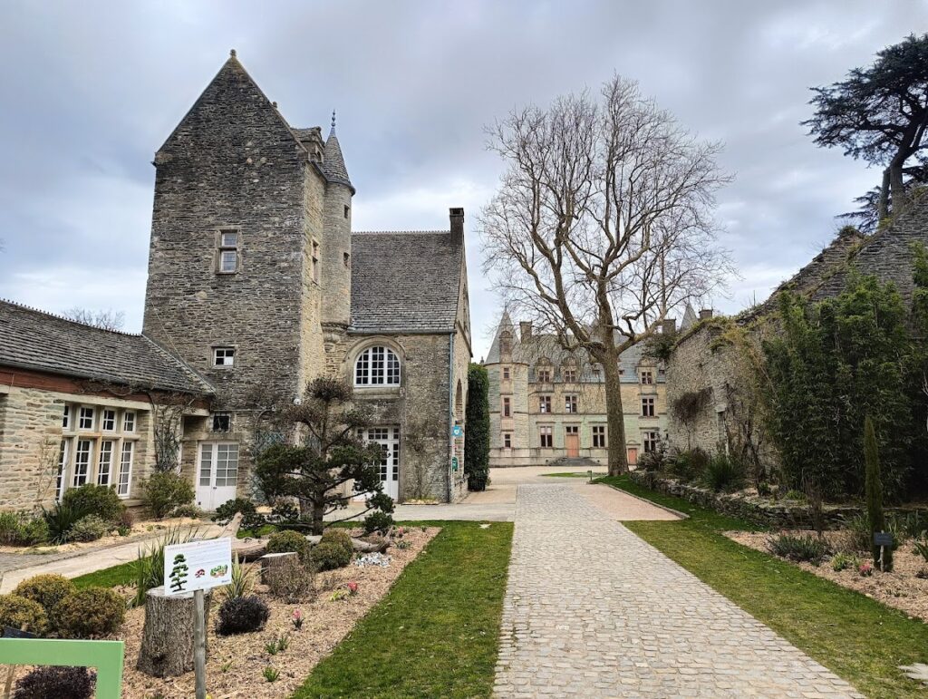 Château des Ravalet: A Renaissance Château in France 3 Château des Ravalet