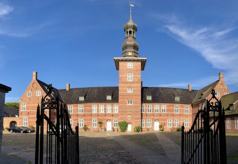 Schloss vor Husum: A Renaissance Ducal Residence in Germany