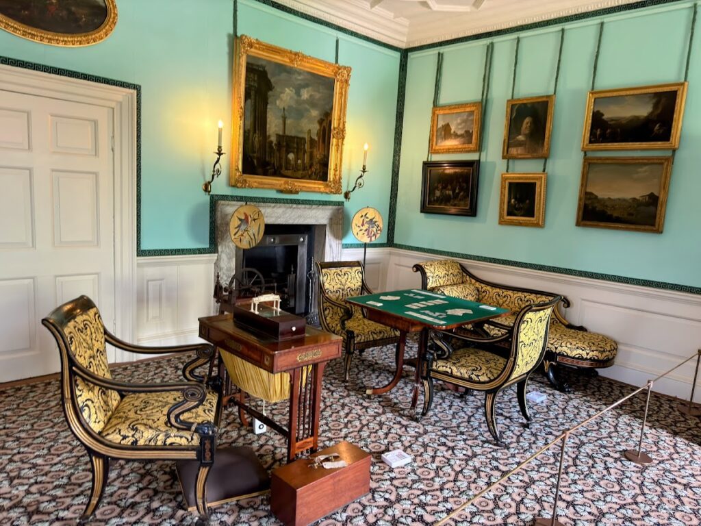 Kew Palace: A Former British Royal Residence in Richmond 4 Kew Palace