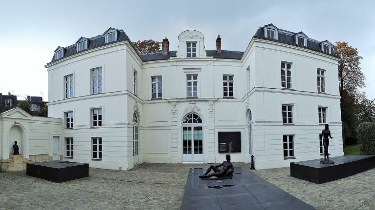 Château Rothschild: A Neo-Louis XIV Estate in Boulogne-Billancourt, France