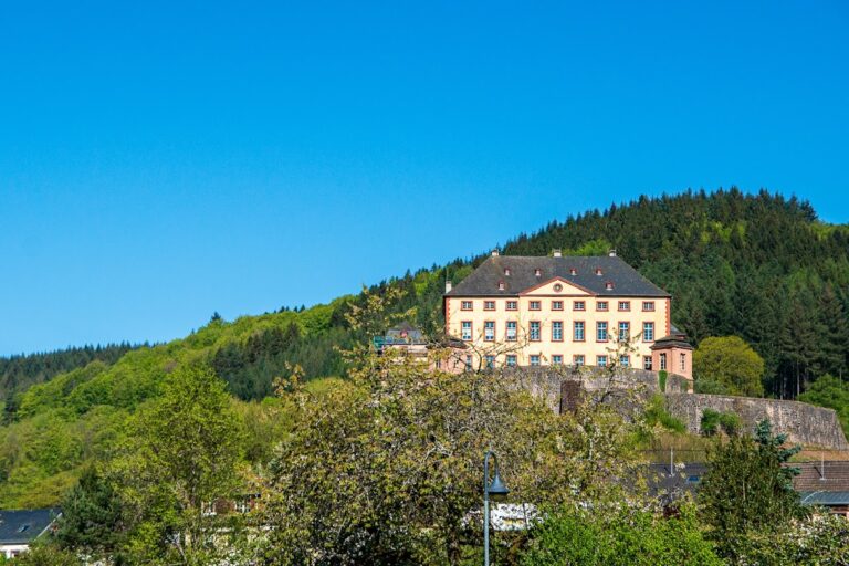 Schloss Malberg: A Baroque Palace in Germany