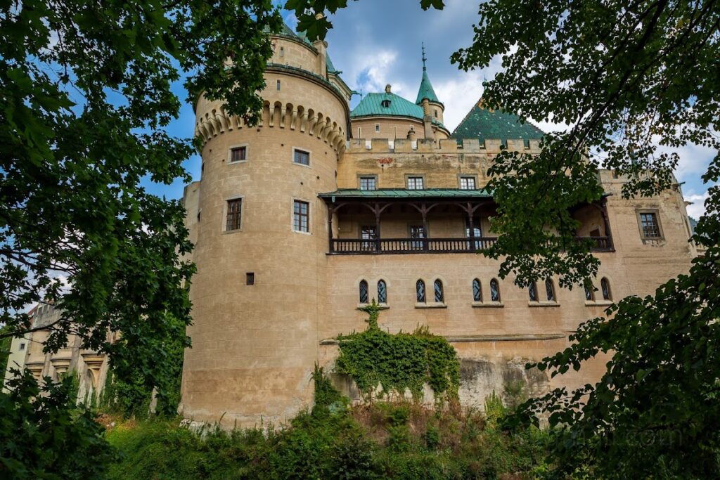 Bojnice Castle: A Medieval Fortress and Historicist Museum in Slovakia 3 Bojnice Castle