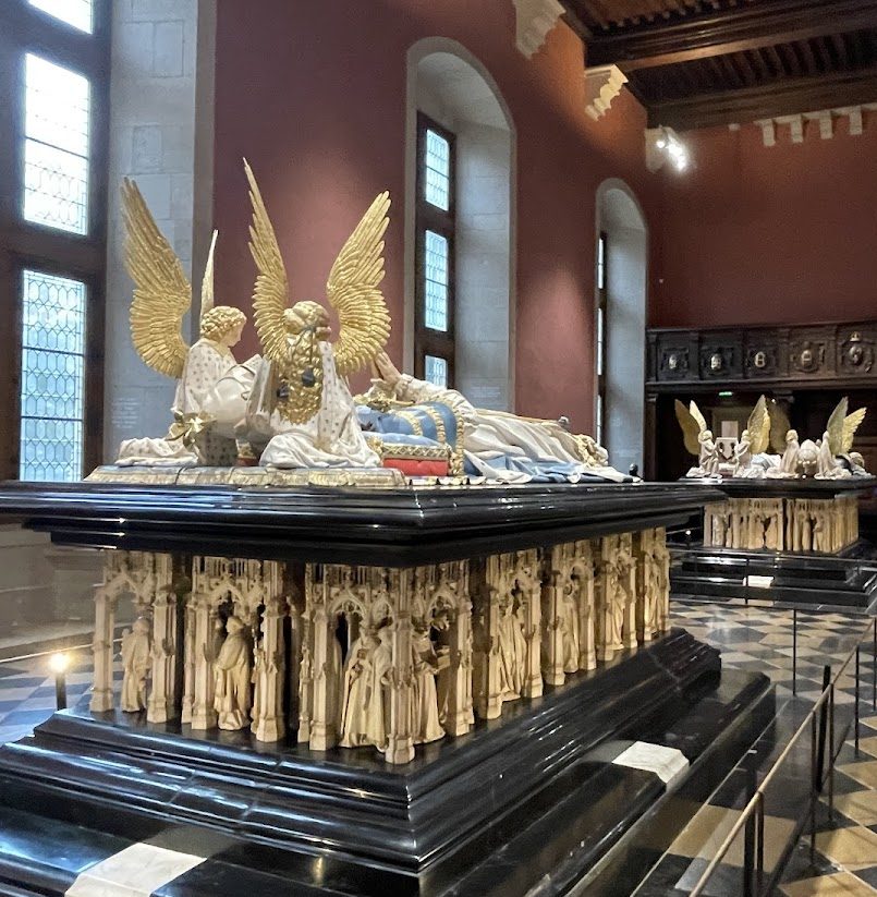 Palace of the Dukes of Burgundy: Ducal Residence and Civic Complex in Dijon 2 Palace of the Dukes of Burgundy